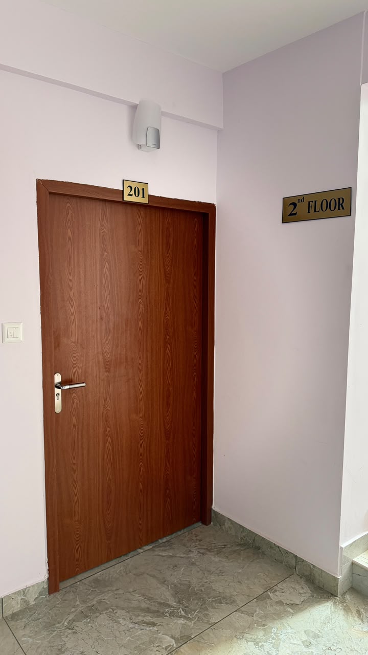 2-bedroom apartment entrance