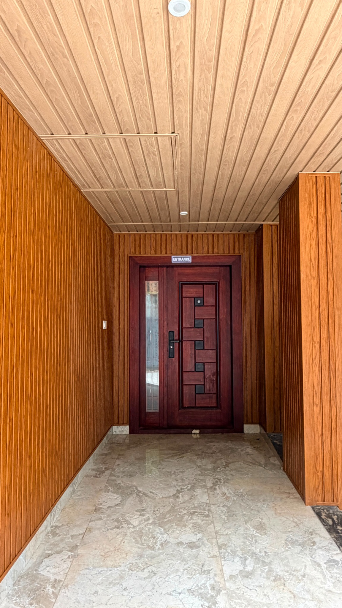 Apartment entrance corridor